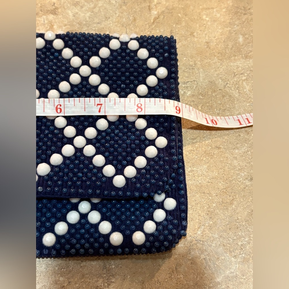 Mr. Jonas Vintage Navy and White Beaded Clutch made in Hong Kong. - Picture 11 of 12